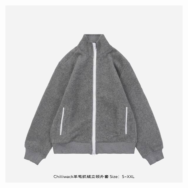 530 85-5.Rq大鹅 Chilliwack羊毛抓绒立领外套采用Kind Fleece羊毛抓绒面料精制而成，这是新一代抓绒材质，主要成分是可持续羊毛和生物基