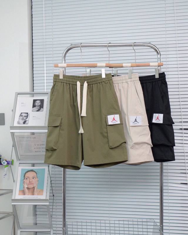 90Air Jordan乔丹夏季专柜新款大口袋工装短裤清凉上新经典工装裤设计，立体裁剪口袋，传统贴布Logo诠释一贯的品质理念最新设计帅气清凉 双压线车工 大厂