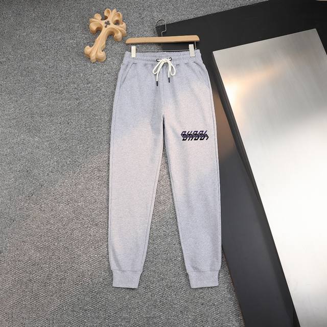 p160 Gk66 Gucci 古驰 Ss秋冬秀款 修身线条简约品牌Logo运动裤 国内代工厂p出口 供应顶级品牌的面料 380G克重 兼容所有身材腰部松紧带黑