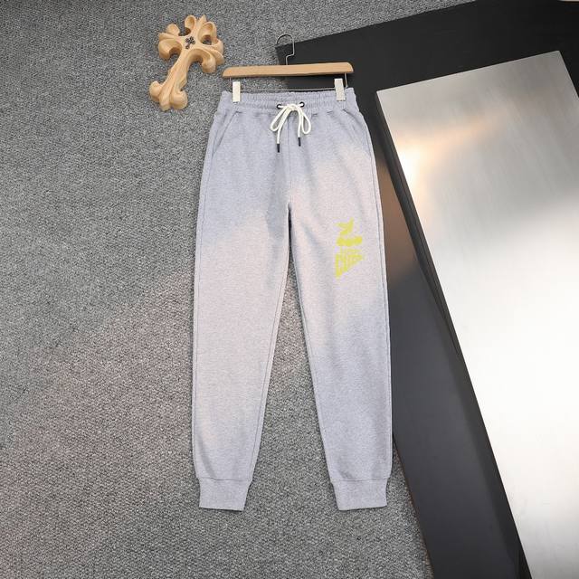p160 Gk65 Gucci 古驰 Ss秋冬秀款 修身线条简约品牌Logo运动裤 国内代工厂p出口 供应顶级品牌的面料 380G克重 兼容所有身材腰部松紧带黑