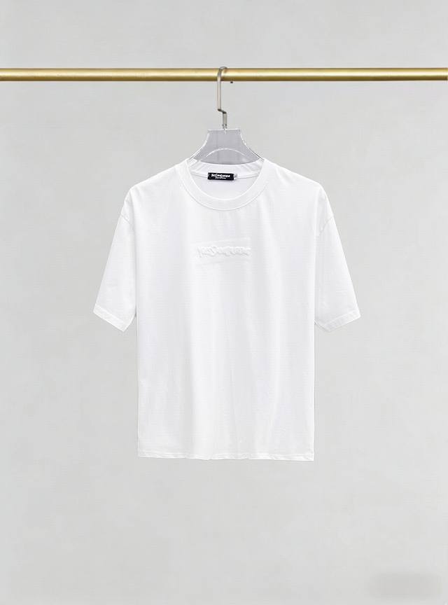 p150Ysl26Ss新款短袖，最高版本重工艺经典刺绣Logo图案，高标准定制，上身非常有型，客供进口高档280克纯棉面料质感非常细腻，细节工艺精湛考究，塑造性