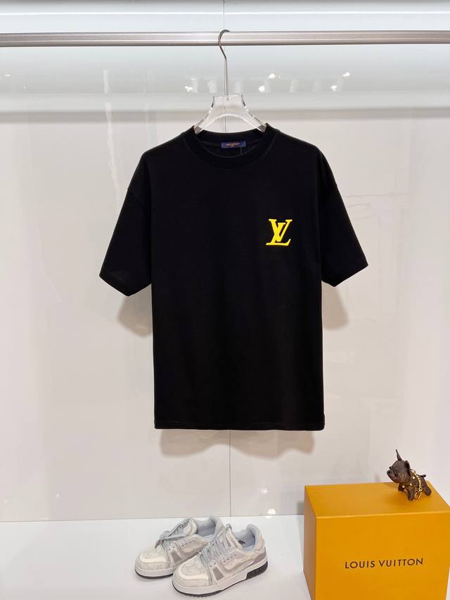 110 Louis Vuitton 300g Crew Neck Short Sleeve T-Shirt, Classic Brand 1V, 3D Gold