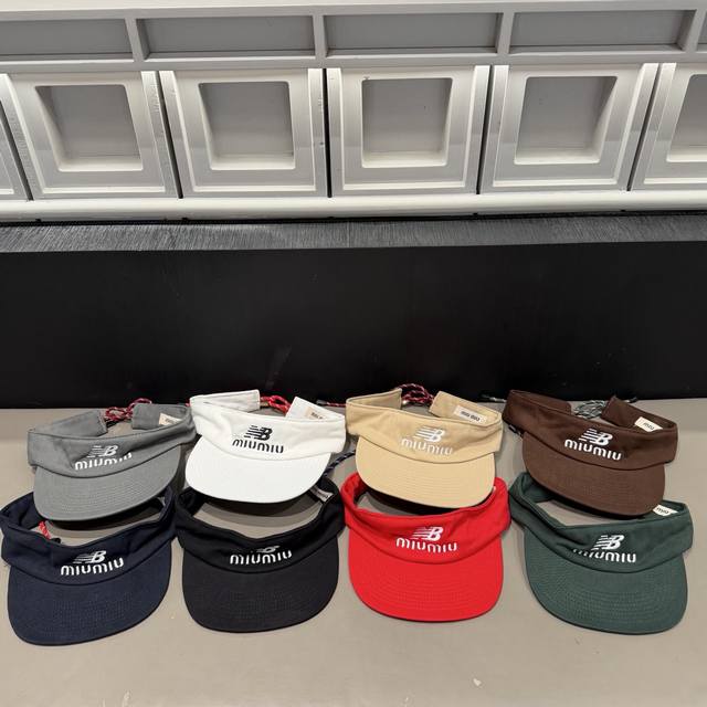 Miu Miu × New Balance 联名系列空顶遮阳帽p60