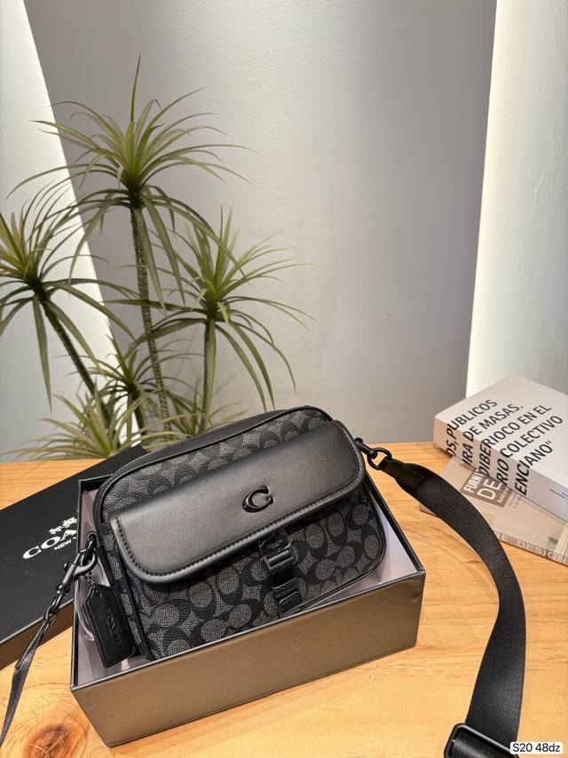 p250 Coach Knox camera bag with box. Classic monogram canvas with black leather