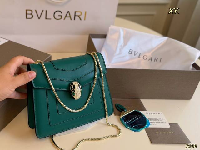 p250 Comes with box. Size: 20