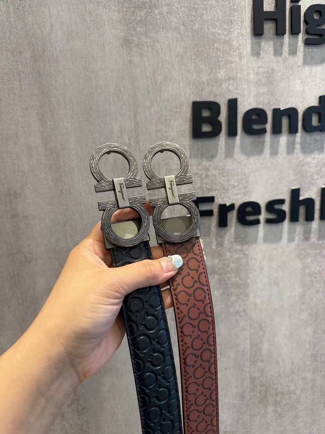 290最最最值得入手的皮带，快去买了送对象吧 经典皮带，没有浮夸设计加持，低调有内涵。各种场合都能用，送礼最佳选择。Ferragamo 菲拉格慕 男士皮带，作为