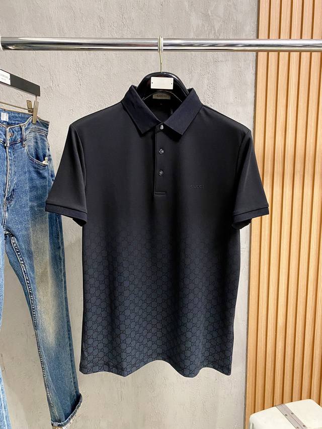 p230 古驰2026Ss夏季新款字母Logo男士翻领polo衫！经典商务男款，高端男装的天花板级别的商务男款！简约时尚大气不失优雅，单穿内搭体面过人，品质控