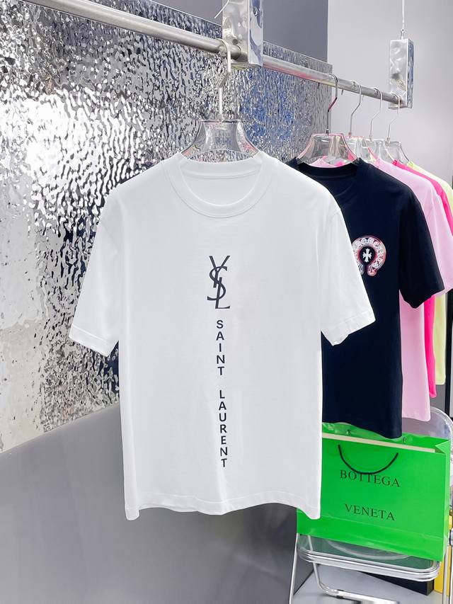 p150 圣罗兰 三标齐全。 2026夏季新款最新品短袖T恤，专柜同步有售，原单狠货，时尚进口原版科技面料，上身舒适透气，原版定制五金辅料，上身帅气有型，三标齐