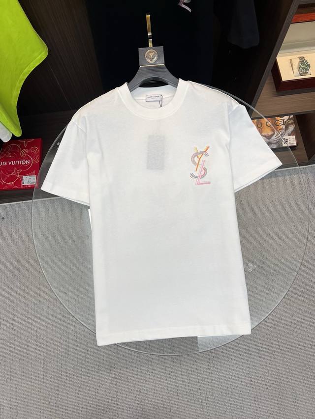 p220 圣罗兰 2026Ss新款 超级耐看有型 业内首发，打造高端都市休闲运动风格，上身可以承载一切的风格搭配，男女同款 码数：S-2Xl