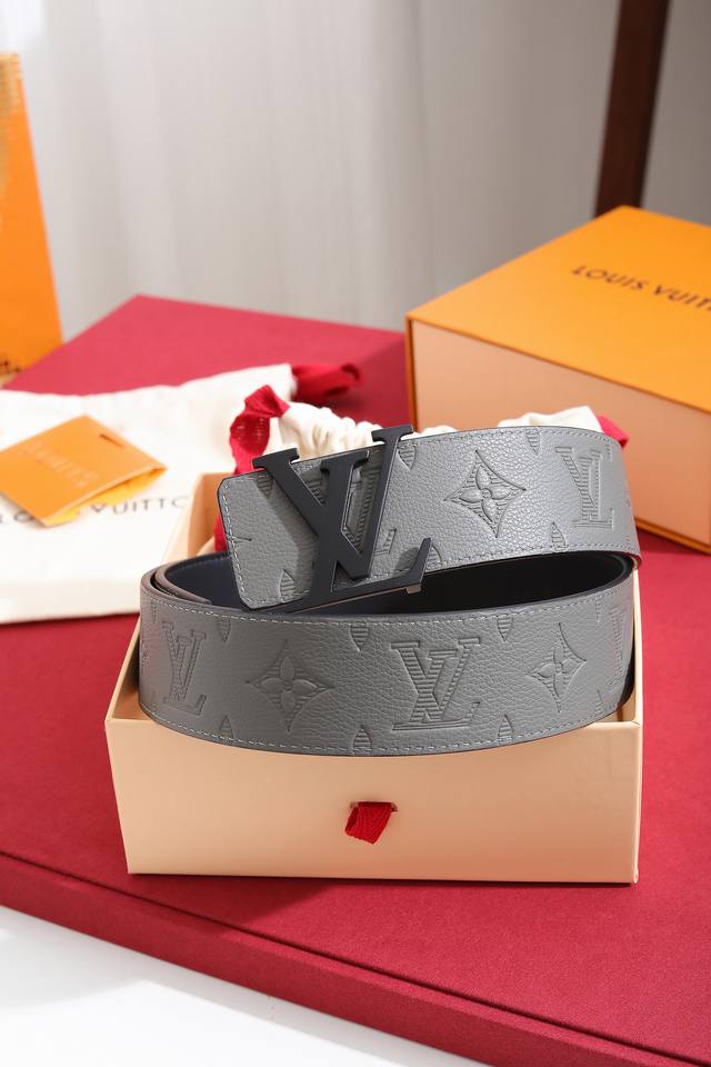 180--Lv Shadow belt features the classic style of Monogram Shadow leather and th
