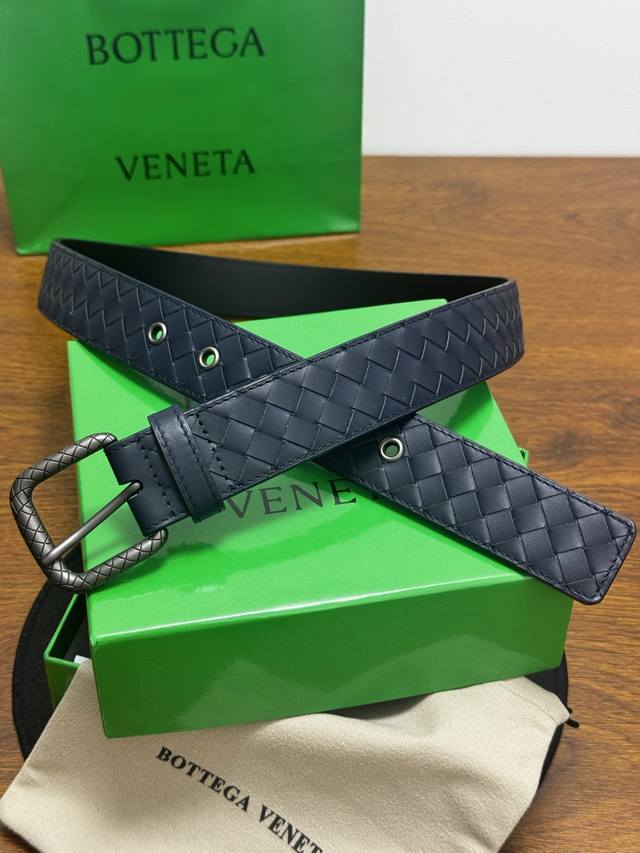 240 -- Bottega Veneta 3.5cm Blue Calfskin Leather, hand-woven. A new classic han