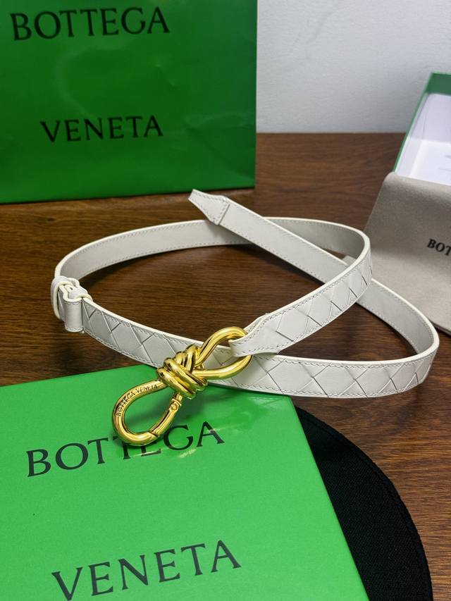 p230 Bottega Veneta 2.0Cm Color: White Andiamo Belt Calfskin Leather Hand-woven