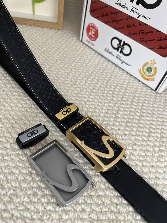 品名：菲拉格慕自动带 p210材质：原单牛皮腰带 百分百头层牛皮腰带保证真皮，24K纯钢扣，专柜原单品质、做工精细，时尚大牌，送人自用首选包装： 请认准如图专柜