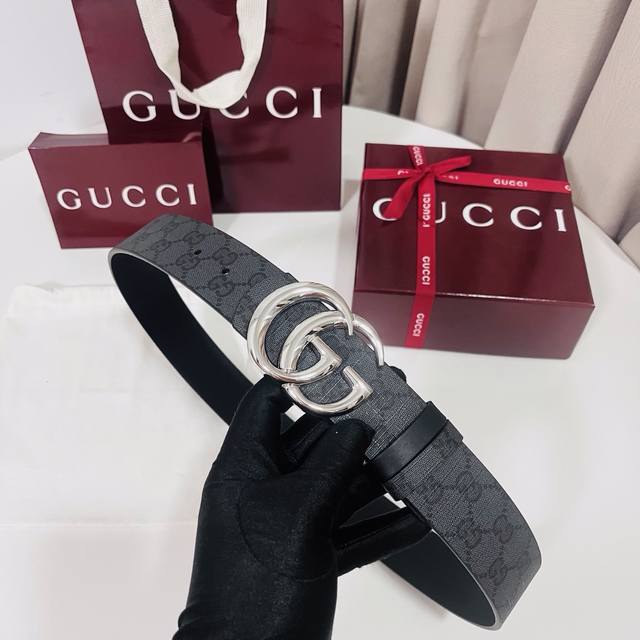 150 The new Generation Gucci collection delves into the brand's archival element