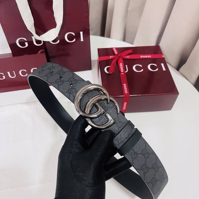 150 The new Generation Gucci collection delves into the brand's archival element