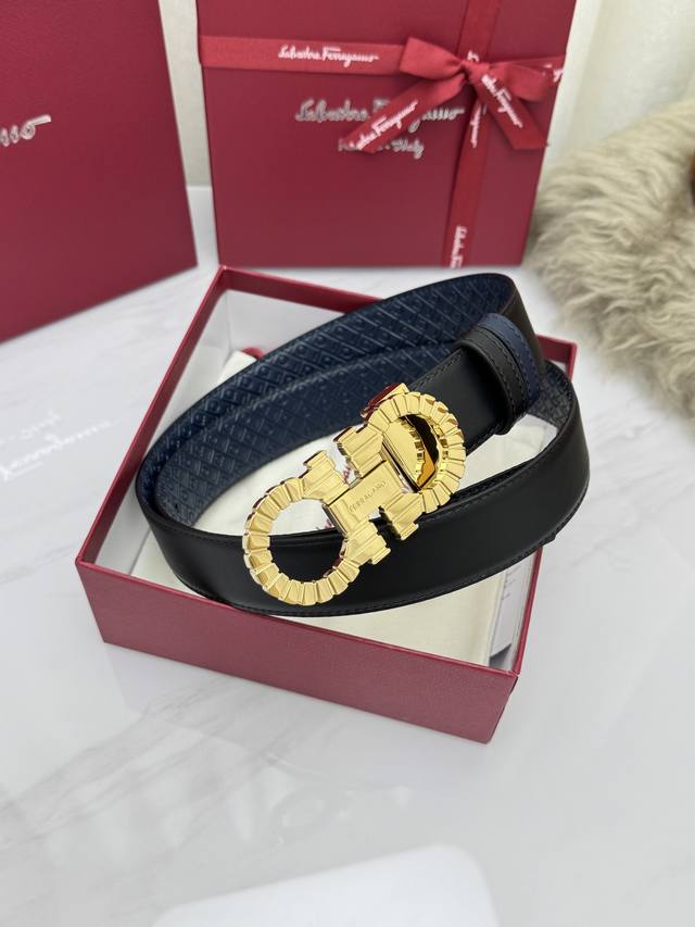 180 -- Ferragamo double-sided original imported top-grain cowhide leather, rever