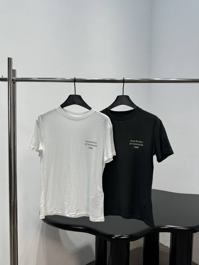 p200 *26 New Arrival 1996 Tie-Dye Logo Print T-Shirt. Made of cotton-linen blend