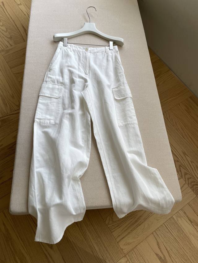 p640 Original quality women's linen work pants with packaging. 57.6% cotton, 42.