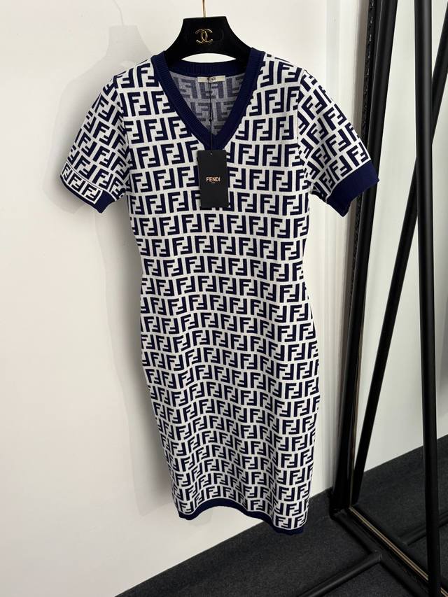 p280 Style No. 20265027 Fend* New Monogram F Letter Jacquard V-neck Slim Waist K