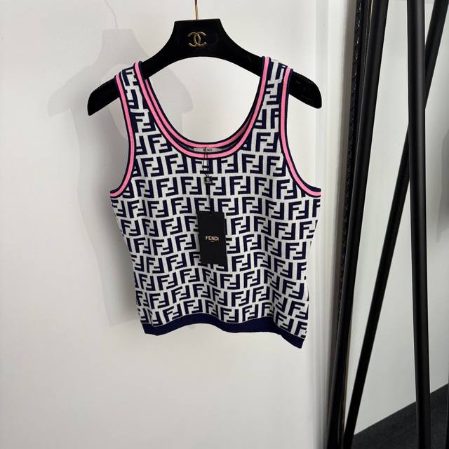 p230 Style No. 20265023 Fend* New monogram F-letter jacquard knit camisole, pink