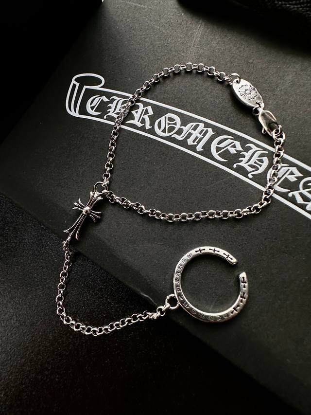 120Chrome Hearts 克罗心十字架戒指手链一体套链 戒指开口设计酷到不行
