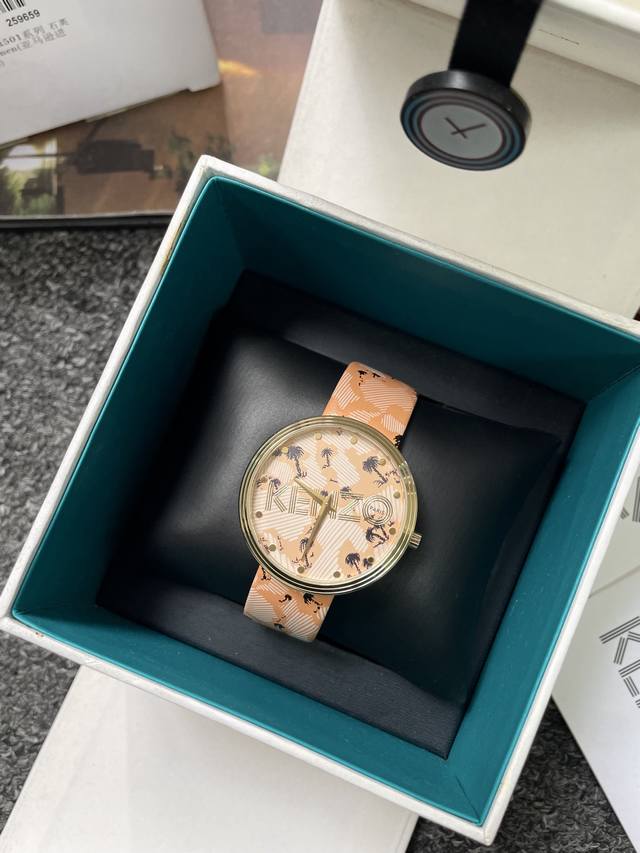 Special Price p130 Kenzo Palm Tree Print Watch - Export Order Leaked! Kenzo is a