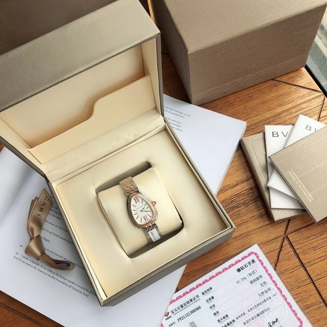 特p3360,Bvlgari宝格丽女士腕表,最新款镶钻版Serpenti Seduttori鎏光蛇影腕表超美腻 佩戴方式很特别 像被蛇缠绕~十分别致!搭配起来非 特p3360,Bvlgari宝格丽女士腕表,最新款镶钻版Serpenti Seduttori鎏光蛇影腕表超美腻 佩戴方式很特别 像被蛇缠绕~十分别致!搭配起来非