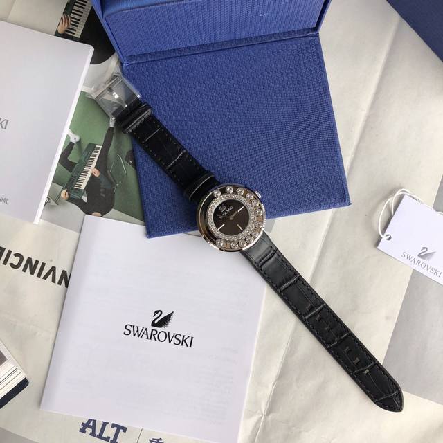 p490。到货几个 原单正品施华洛世奇 Swarovski 手表 Lovely Crystals Magenta系列石英女表，转运珠表盘设计，原代工出货，35毫
