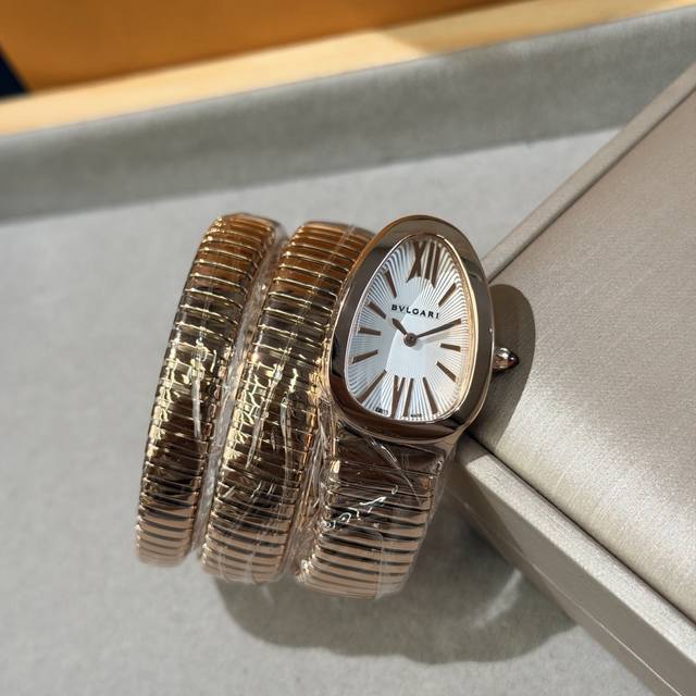 360 金 300 钻20 Bvlgari宝格丽Serpenti Spiga 期待已久 历时2年时间打造的完美专柜版本 腕表将灵蛇的曼妙造型与Tubogas金属
