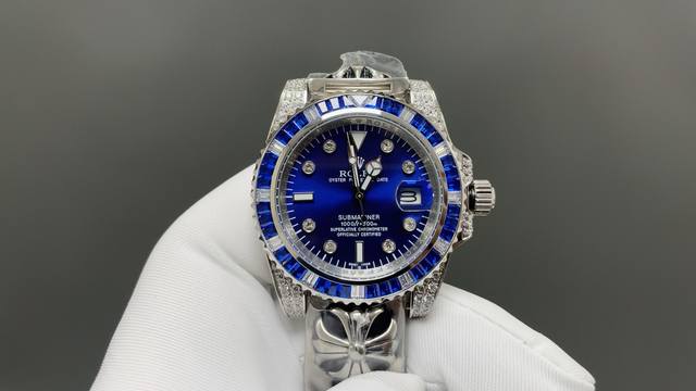 1500新品 重工打造克罗心，给你不一样的体验，不喜欢撞鬼的你，它绝对是你的知音劳力士Rolex水鬼后镶钻克罗心系列男士精品时尚腕表，搭配进口全自动机械机芯，3
