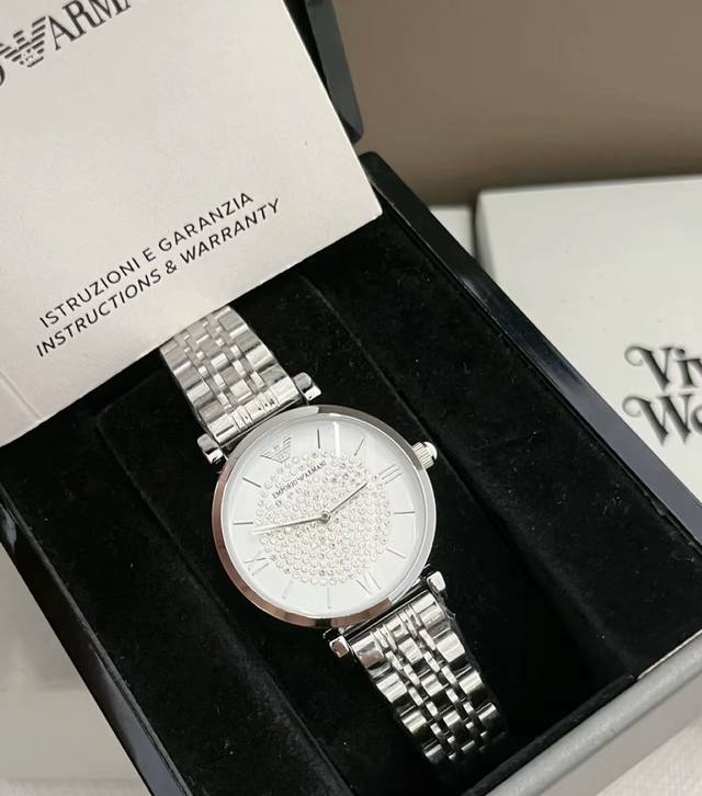 520Emporio Armani阿玛尼 满天星 腕表 石英机芯 不锈钢表带 白色表盘 女表 30米防水