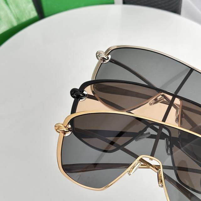 p190 细节图 Bottega Venet*Model：Bv1515S Size：99口1-145