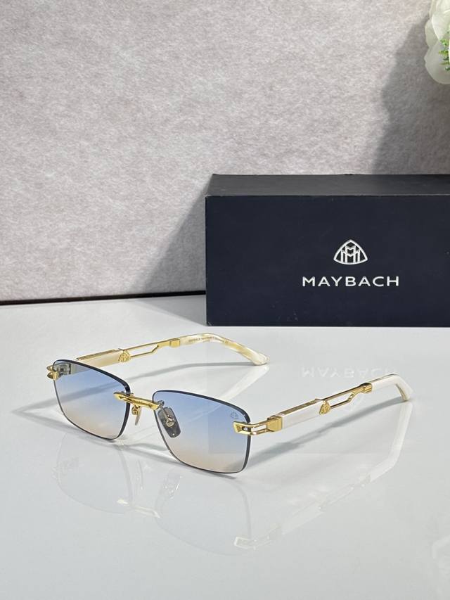 p190 Maybac* Model: The Idealist Size: 56 ports 18-145