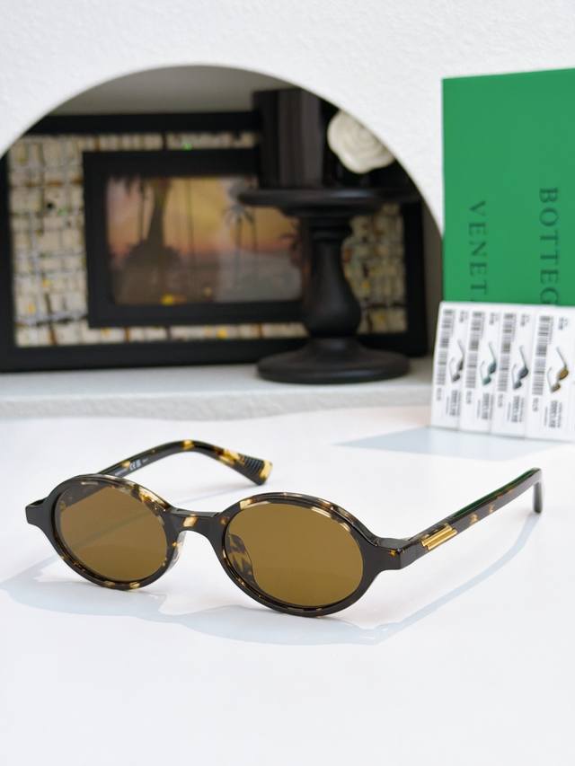 p140 书呆子同款眼镜 Bottega Veneta Model：Bv1388S Size：47口19-140