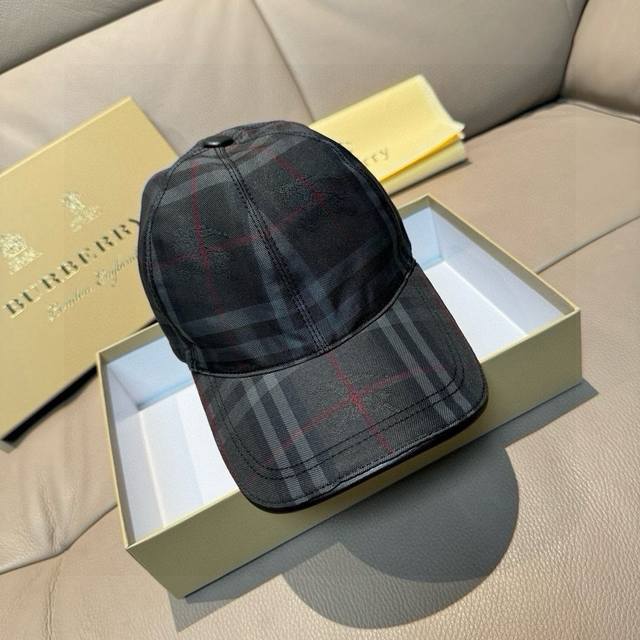 p80 爆款回货！ 配盒子布袋Burberry 巴宝莉 原单棒球帽， 专柜热卖款，暗纹骑士，1:1开模订制，帆布面料，纯棉内里，轻盈透气。完美版型，对格精准