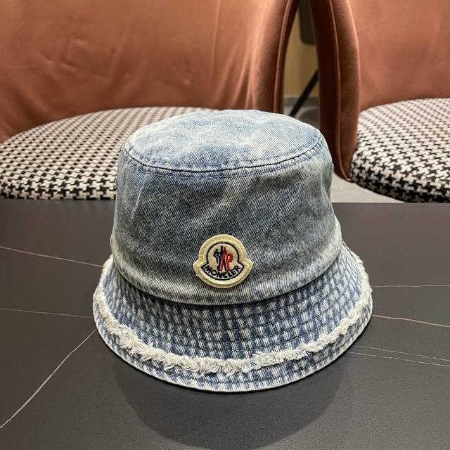 p80 Moncler 蒙口 帽子女款新款毛边牛仔渐变渔夫帽女大头围显脸小盆帽潮