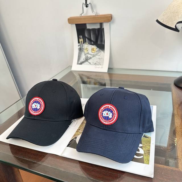 50 Canada Goose baseball cap, a simple and casual style, youthful and versatile,