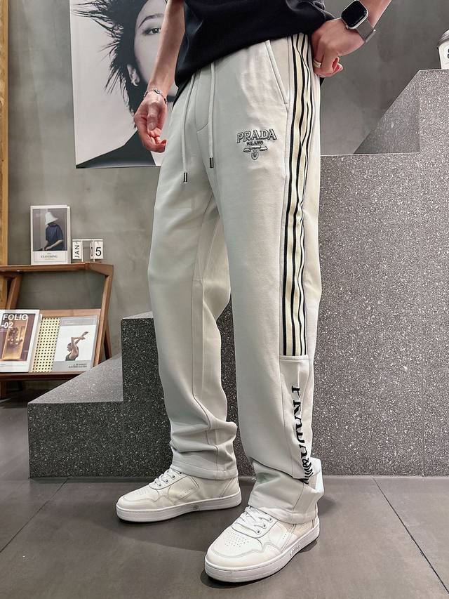 p180 Prada 2026 Spring New Casual Pants! Featuring the brand's classic logo! Cus