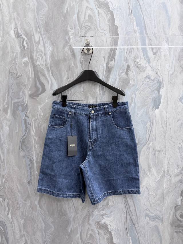 240Fend1 26 New Five-Pocket Bermuda Shorts, Loose Fit. Features a belt loop and 240Fend1 26 New Five-Pocket Bermuda Shorts, Loose Fit. Features a belt loop and