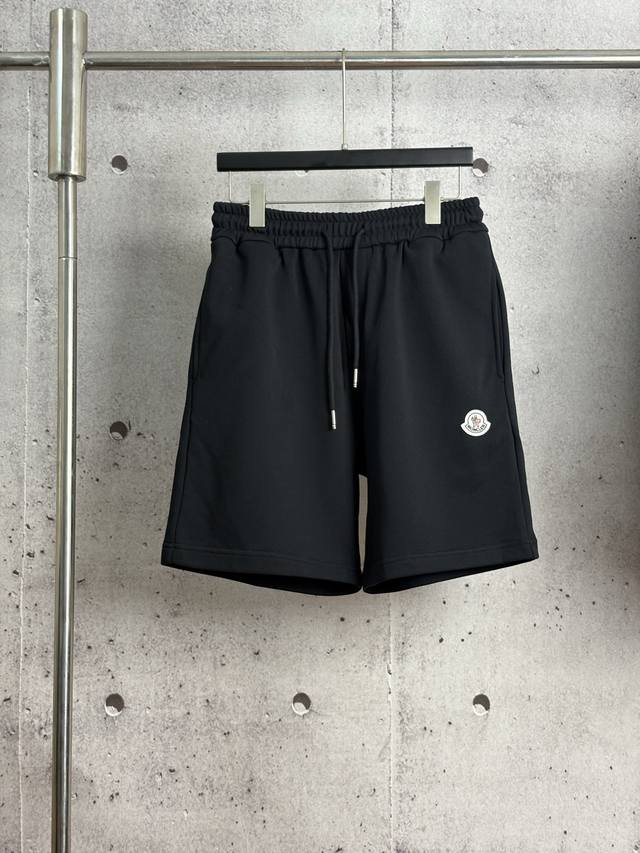 p130 Moncler Embroidered Shorts High-end quality with all three labels, comforta