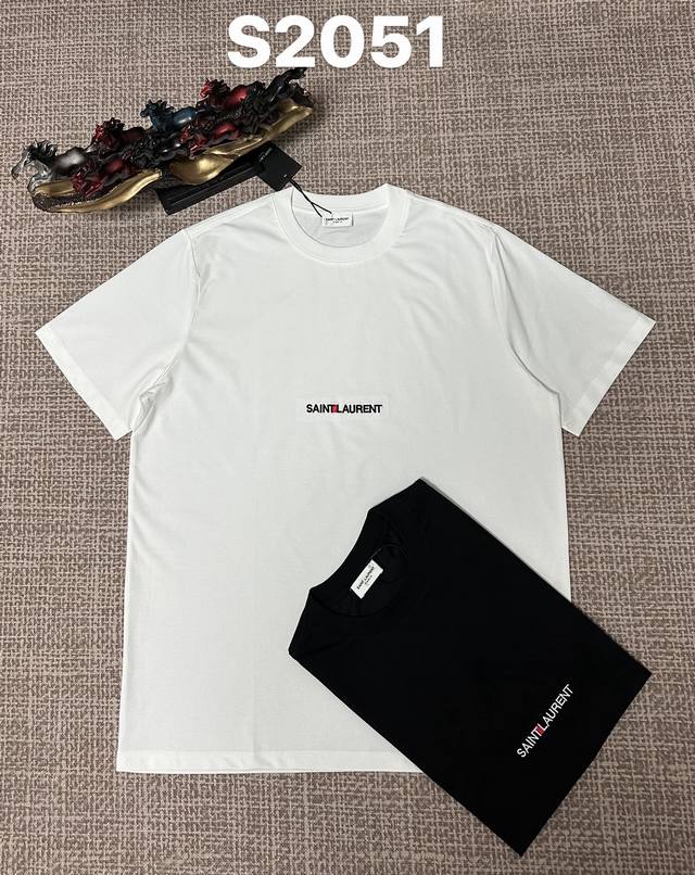 p100 Saint Laurent 210g Cotton Crew Neck T-Shirt. Features simple letter logo em