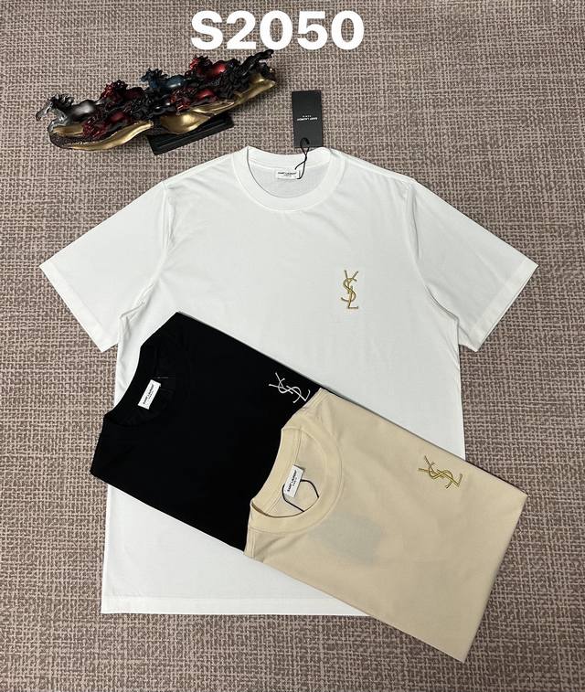 p100 Saint Laurent 210g Cotton Crew Neck T-Shirt. Features brand logo embroidery