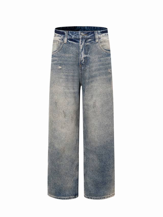 290 Dolce & Gabbana 2026 New Denim Jeans. The washed finish is natural and resis