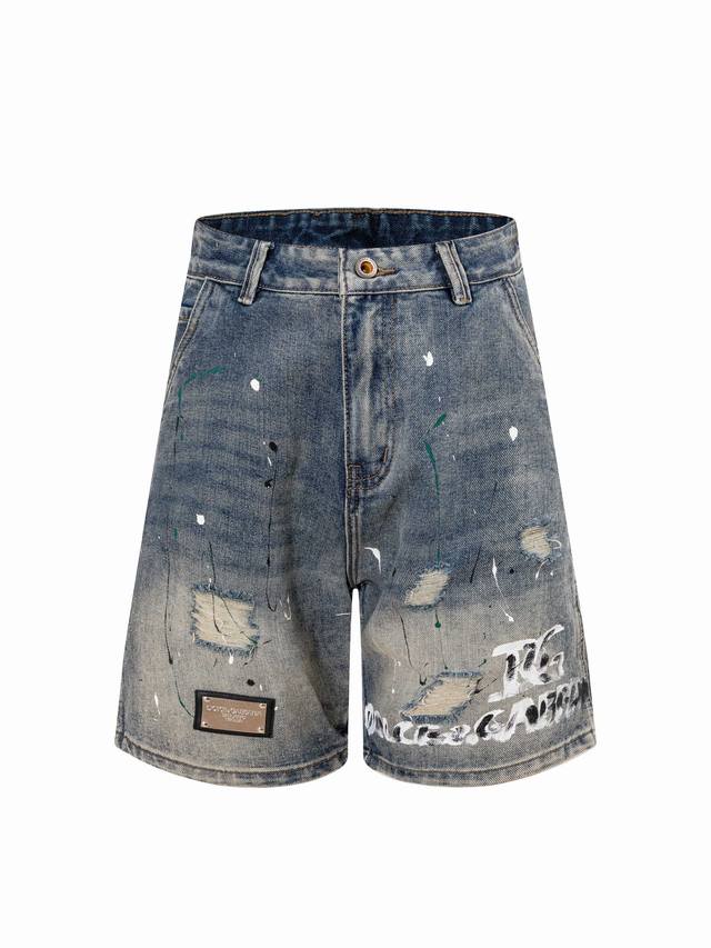 220 Dolce & Gabbana 2026 New Denim Shorts. The washed finish is natural and resi
