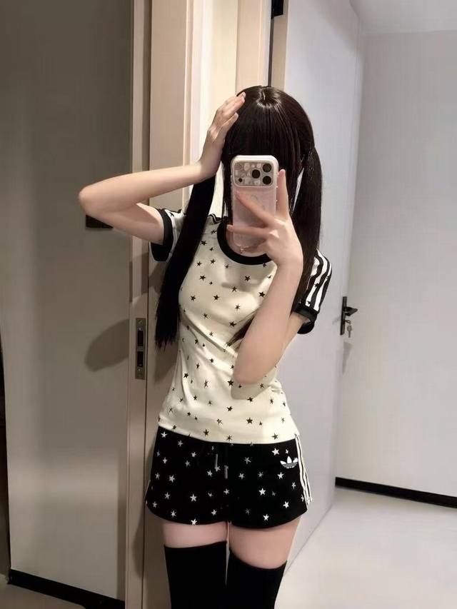 p80 Brand: Clover Style Number: Dc-6289 Shorts Size: SL Colors: Black, White-Gre