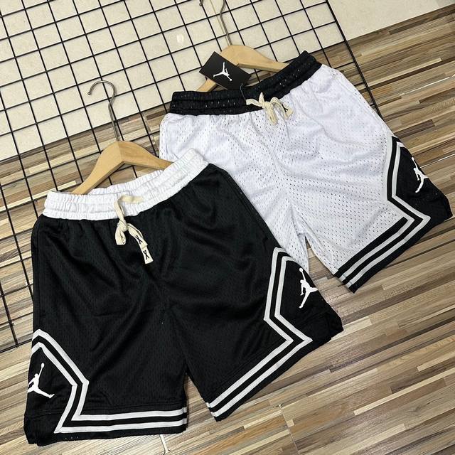 New Arrival: 800,000 Stitches Embroidered Logo Air Jordan Mesh Breathable Couple