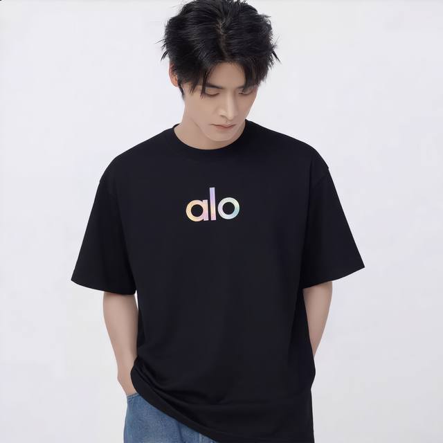 特价70 1件 齐色齐码 特价福袋不退换喔~ 再次重复：特价 不退！！不换！ 颜色：白色 紫色 粉色 黑色 码数：S M L Xl Xxl