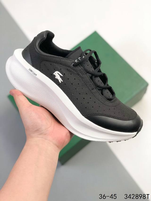 210 Lacoste法国鳄鱼 Neo Run简约版 厚底增高 休闲运动跑鞋 侧面饰有Lacoste鳄鱼Logo标识 舒适规则鞋底 后跟饰有Lacoste鳄鱼