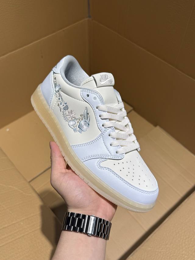140 Ck版头层 长期补货报货备注 #公司级 Air Jordan 1 Low 乔1 Aj1低帮 Io2242-101 大厂流水线生产 头层版本 工厂p低