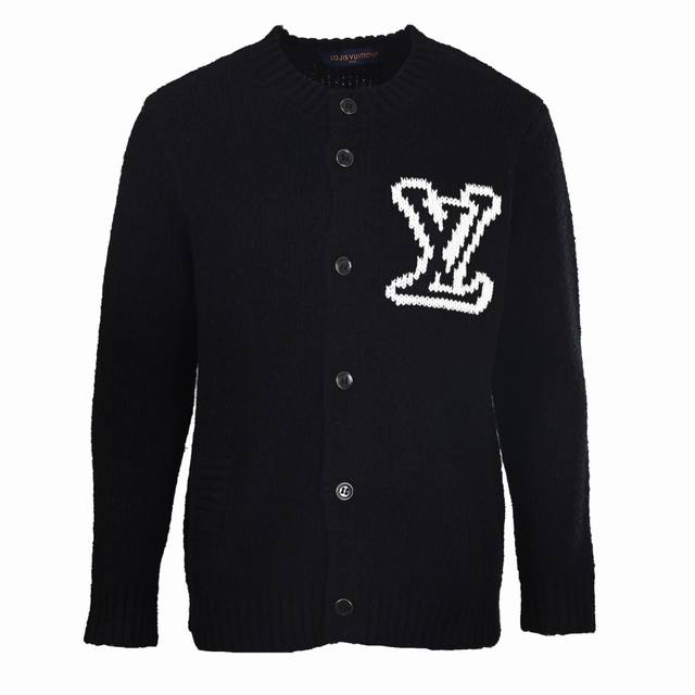 本地自取360 Louis Vuitton Lv 嵌花标识针织开衫 正品15100购入开发，38%羊绒混纺艾米绒，采用德国进口机 Soto 3针织机，毛料酵